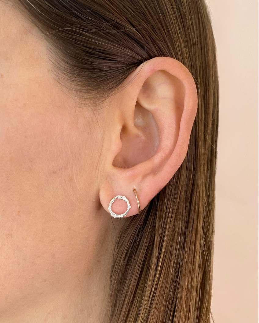 The Round Amalgam Stud Earrings
