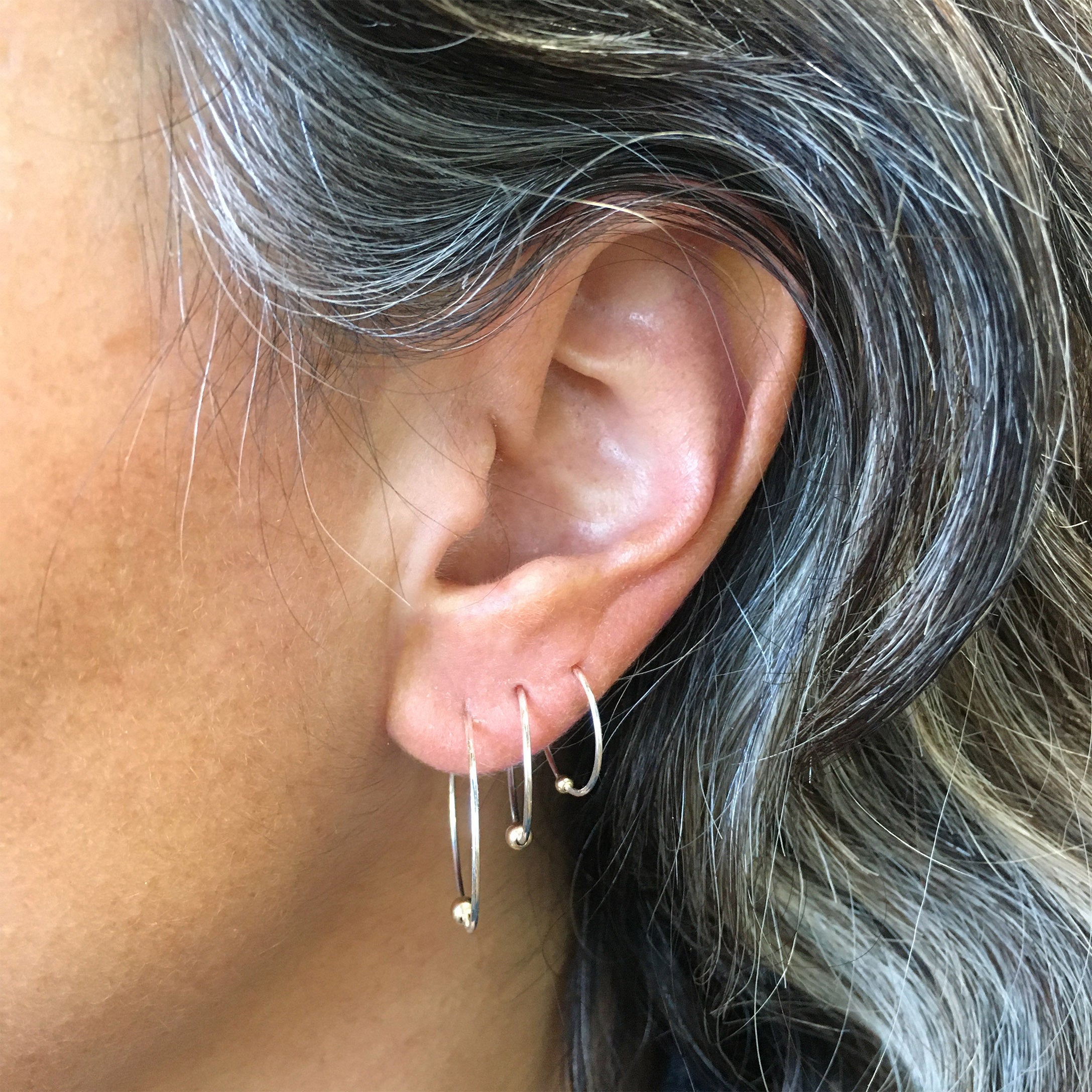 16mm Sleepers Hoops Earrings – Silver – Small - Camillette