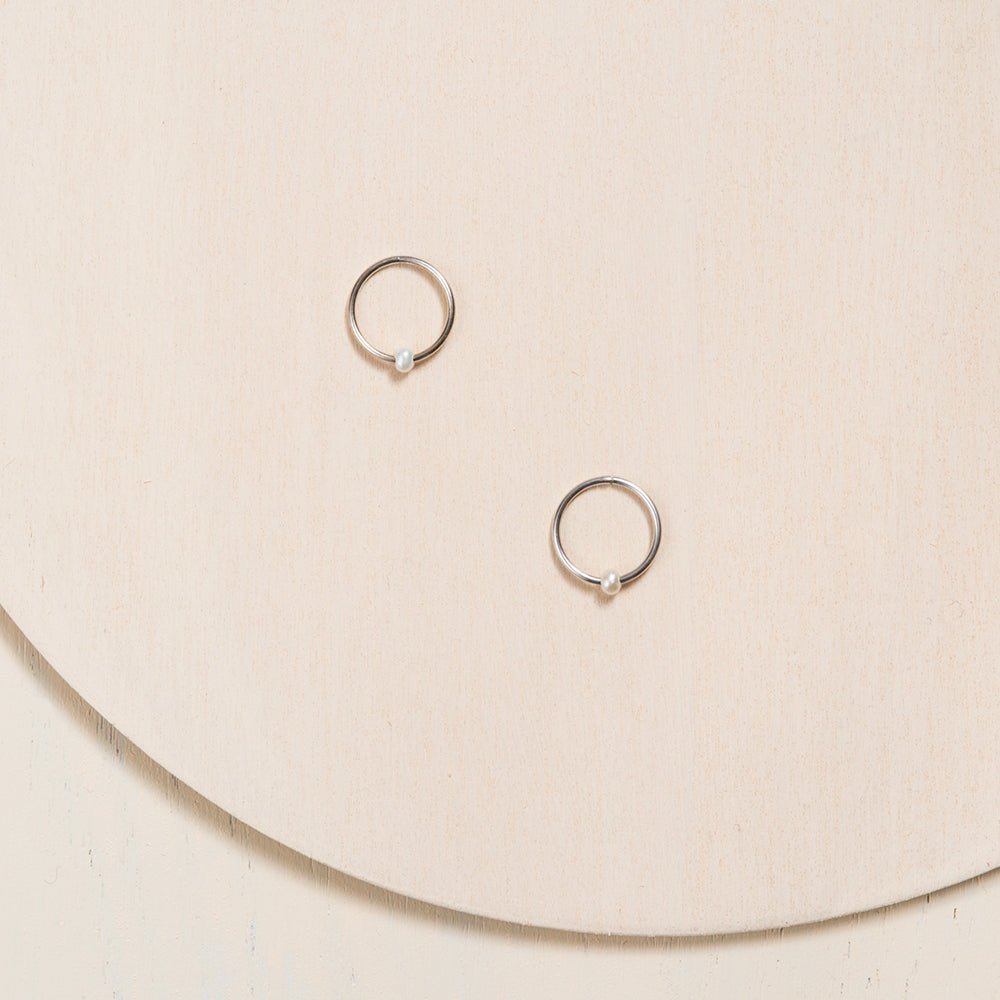 Sleeper Hoops Earrings with Freshwater Pearl - 10k Gold - Camillette