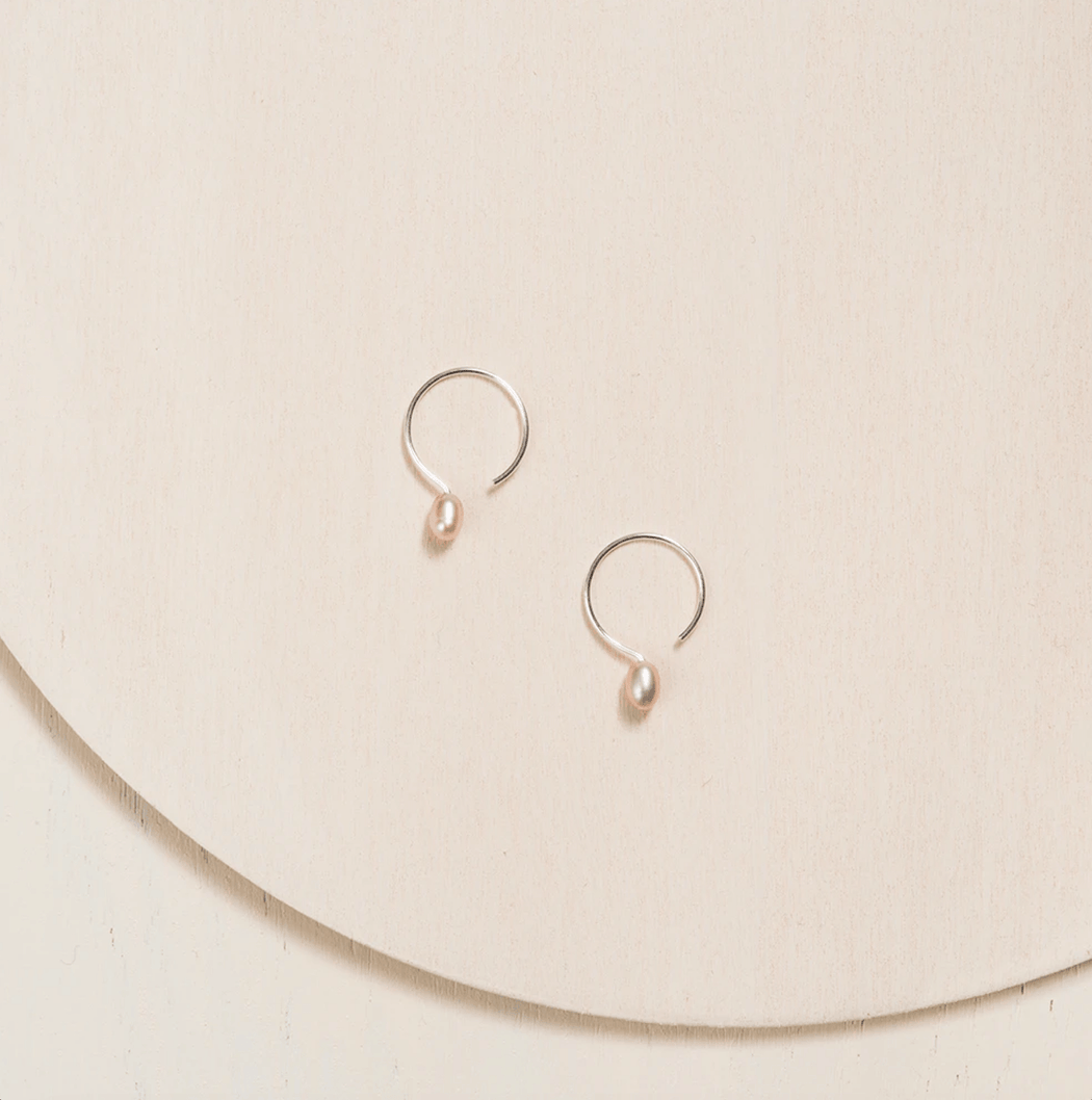 Pearl hoop 2025 earrings silver