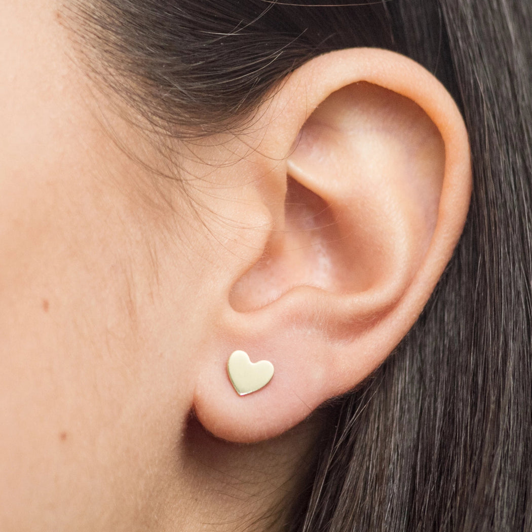 Heart Stud Earrings | 14k Yellow Gold | Camillette Jewelry