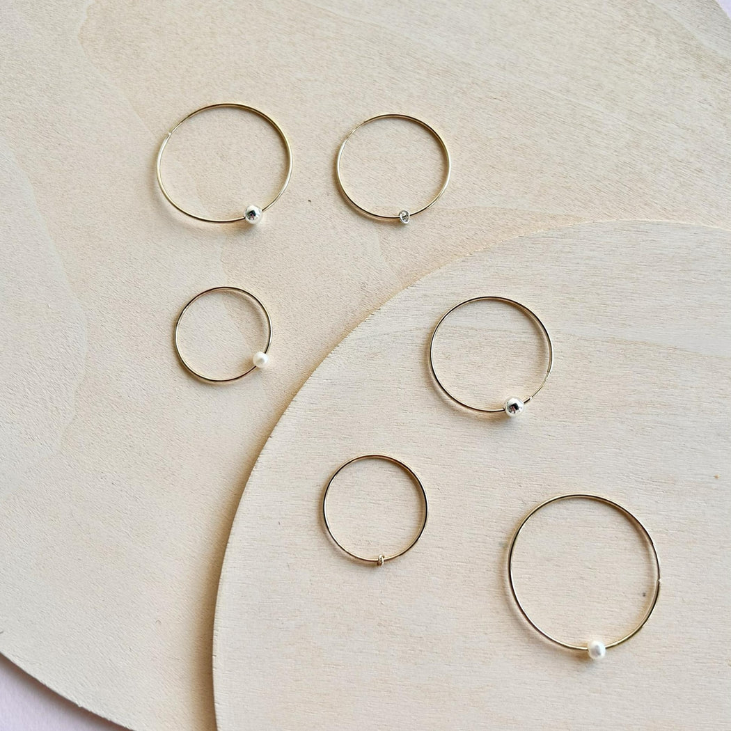 Hoop Earrings With Freshwater Pearl - 10k Gold - 29mm - Camillette
