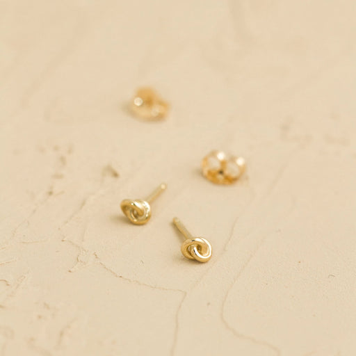 Knot Stud Earrings – 14k Yellow Gold - Camillette