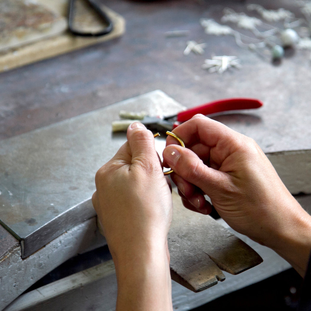 La fabrication d'un bijou : étape par étape - Apprendre la bijouterie